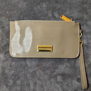 Steve Madden Wristlet Purse Woman's Wallet With Golden accents.